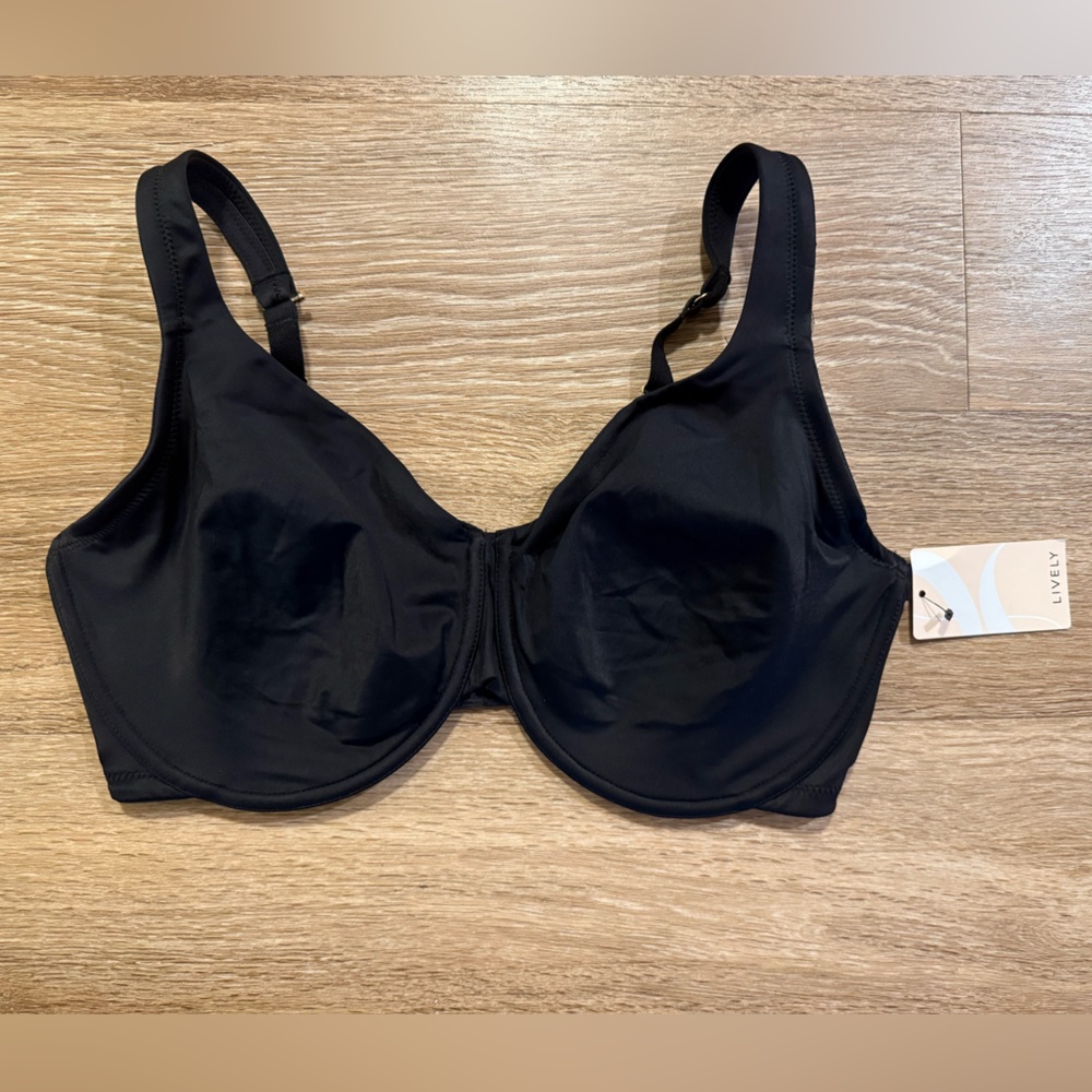NWT Lively The Minimizer Bra Black Size 38DDD
